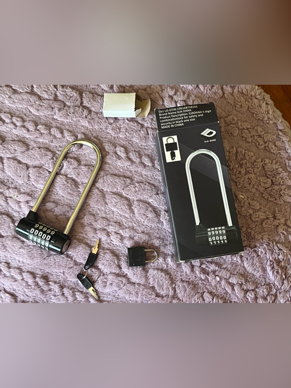 ILIA Long-Shackle Combination U-Lock in Black and Silver